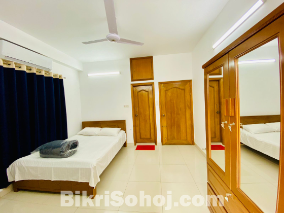 3 Bed Furnished Apartment for Rent Bashundhara Dhaka